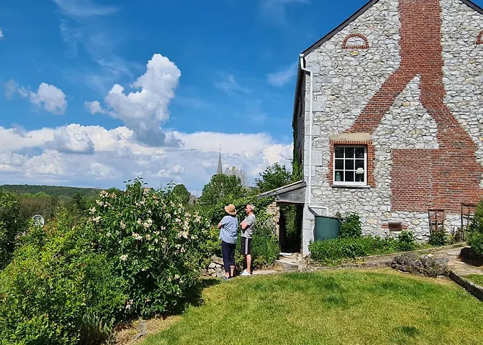 Maison De Campagne Avec Superbe Vue Panoramique!